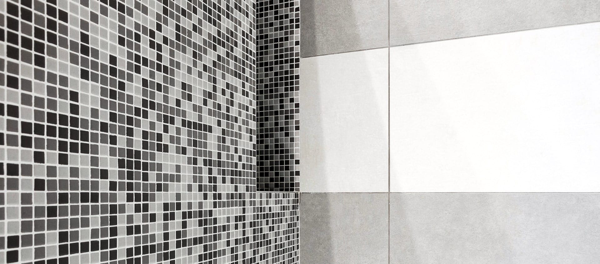 Mosaici: tessere in vetro, pietra e ceramica per bagni e piscine